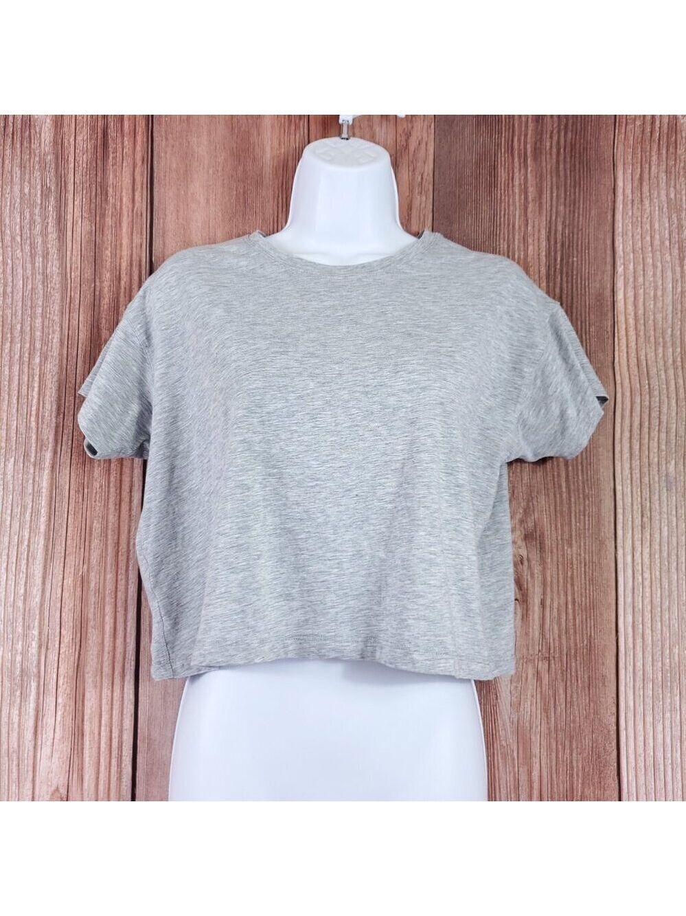 Lululemon Womens Size 4 Cates Tee Shirt Gray Cropped Pima Cotton Athleisure